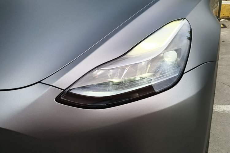 Used Tesla Model Y 2023 Rear-Wheel-Drive Version Left Front Headlight