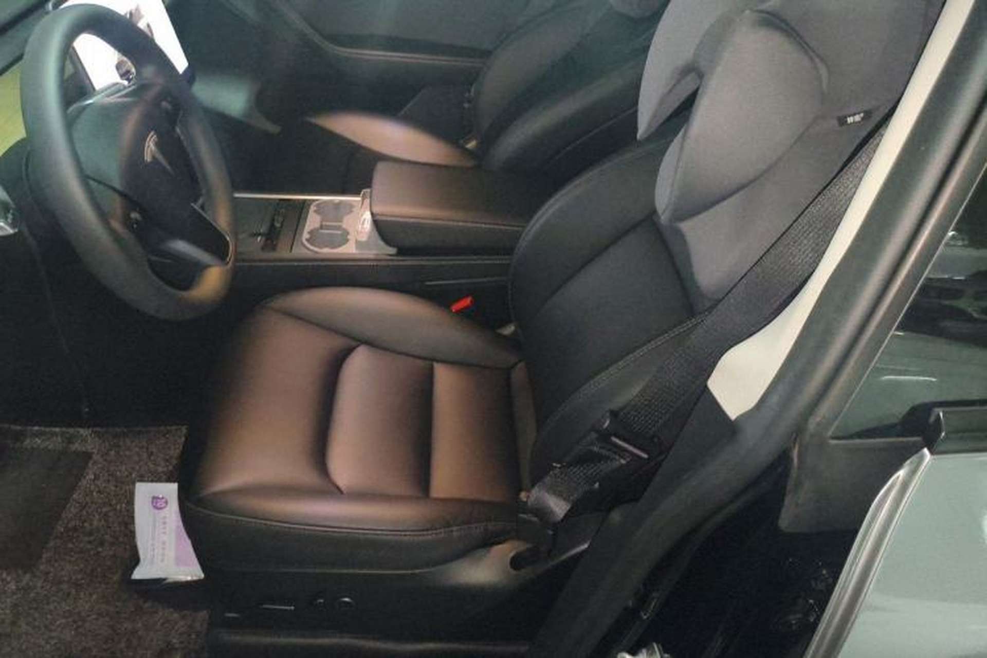 Used Tesla Model Y 2023 Long-Range All-Wheel-Drive Version Left Front Seat