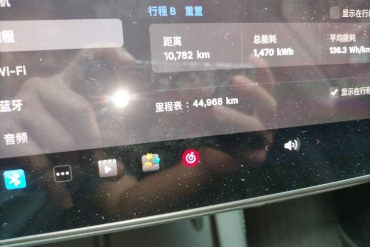 Used Tesla Model Y 2023 Rear-Wheel-Drive Version Odometer Close Up