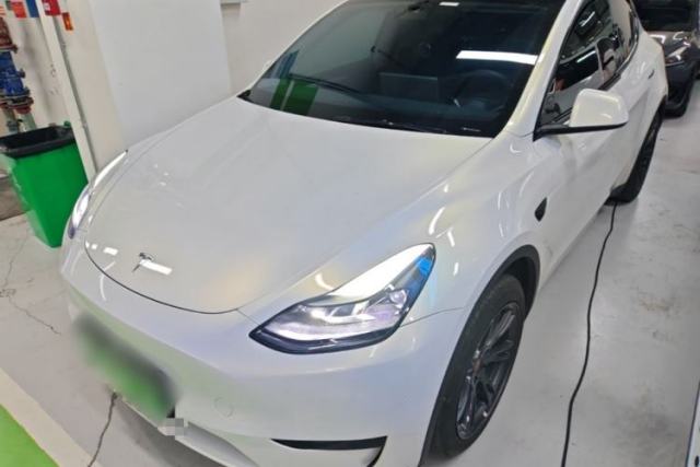 Used Tesla Model Y 2023 Rear-Wheel-Drive Version