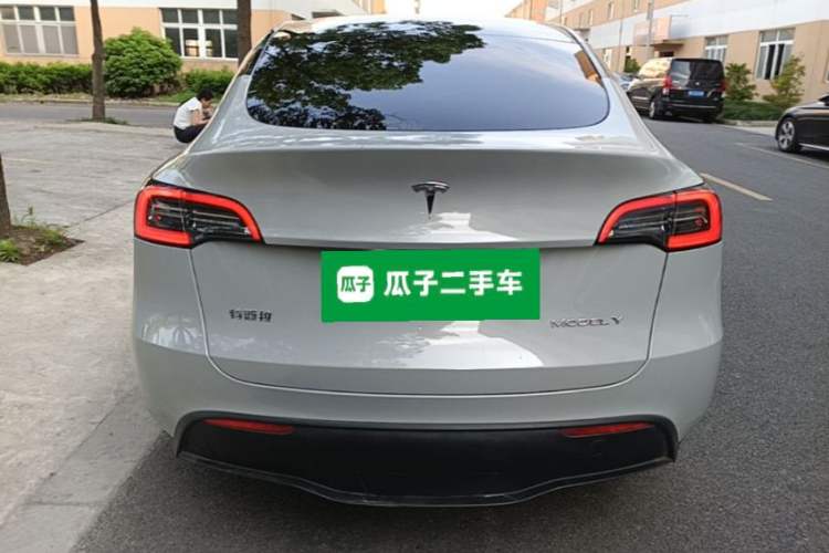 Used Tesla Model Y 2023 Rear-Wheel-Drive Version Rear