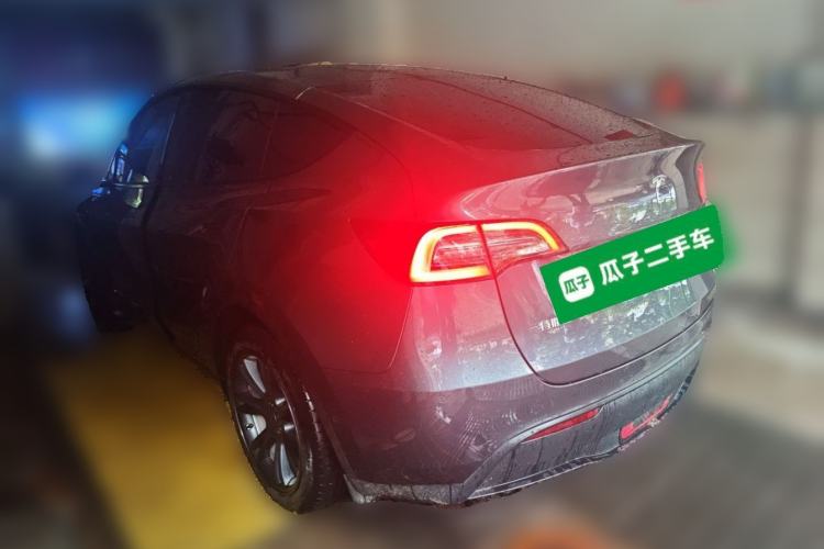 Used Tesla Model Y 2023 Long-Range All-Wheel-Drive Version Rear Left 45 Deg
