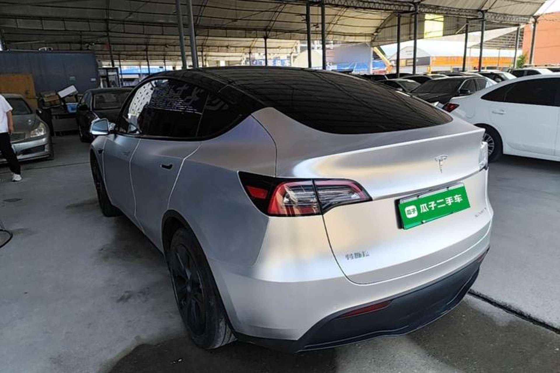 Used Tesla Model Y 2023 Rear-Wheel-Drive Version Rear Left 45 Deg