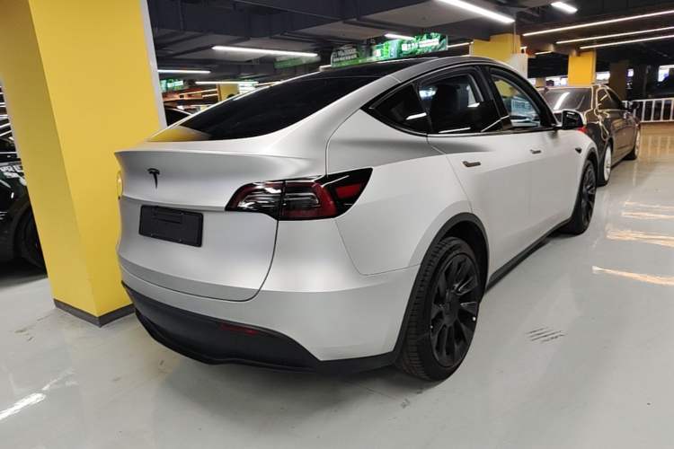 Used Tesla Model Y 2023 Long-Range All-Wheel-Drive Version Rear Right 45 Deg