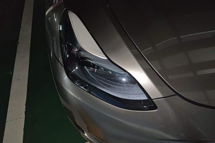 Used Tesla Model Y 2023 Rear-Wheel-Drive Version Right Front Headlight