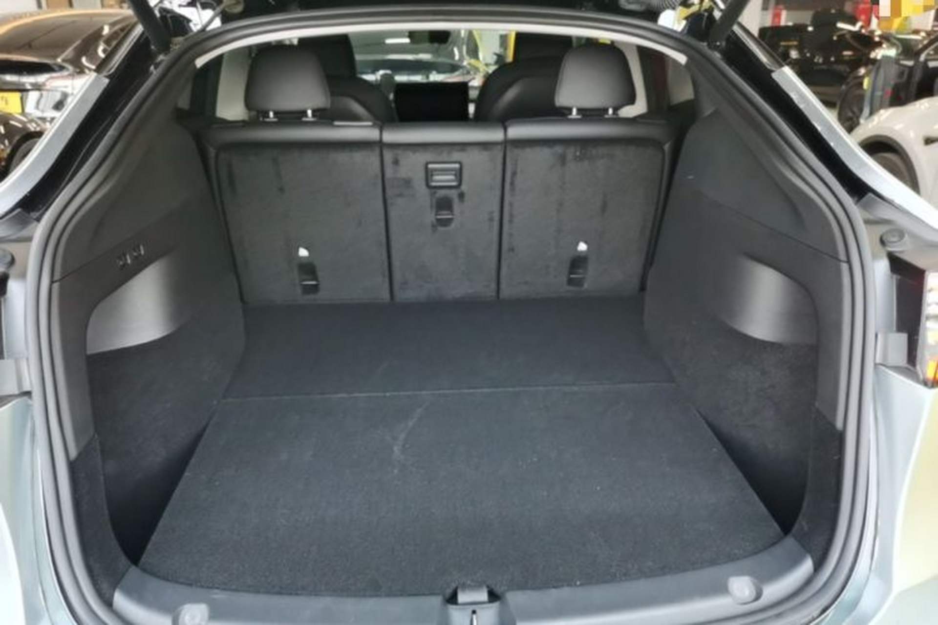 Used Tesla Model Y 2023 Rear-Wheel-Drive Version Trunk