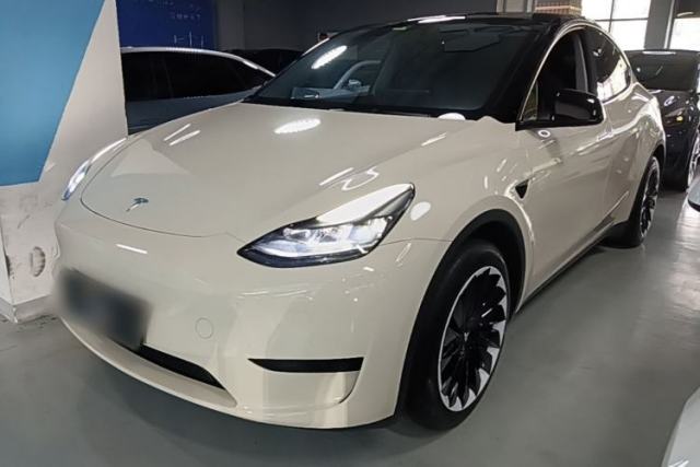 Used Tesla Model Y 2023 Rear-Wheel-Drive Version