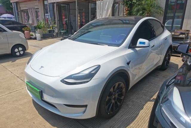 Used Tesla Model Y 2023 Rear-Wheel-Drive Version