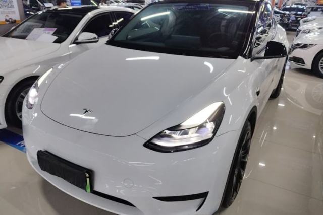 Used Tesla Model Y 2023 Rear-Wheel-Drive Version
