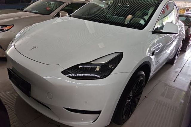 Used Tesla Model Y 2023 Rear-Wheel-Drive Version