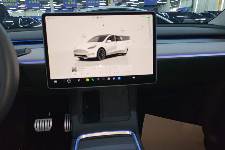 Used Tesla Model Y 2023 High-Performance All-Wheel-Drive Version Audio And AC Panel