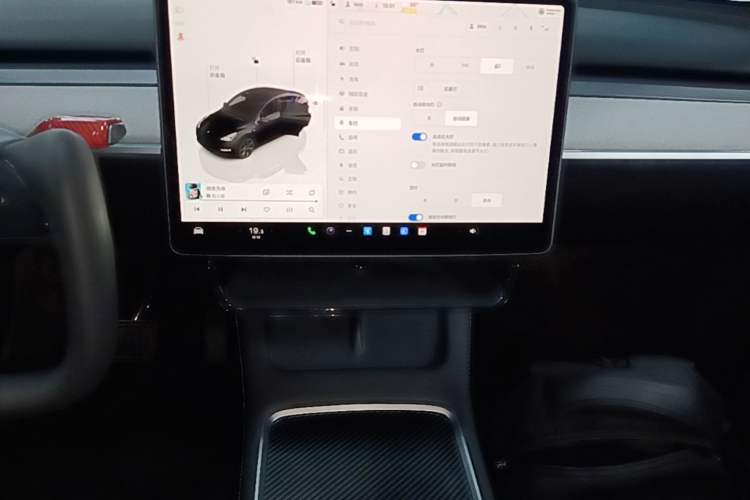 Used Tesla Model Y 2023 Rear-Wheel-Drive Version Audio And AC Panel
