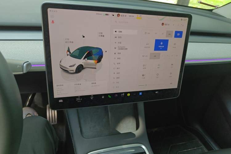 Used Tesla Model Y 2023 High-Performance All-Wheel-Drive Version Audio And AC Panel