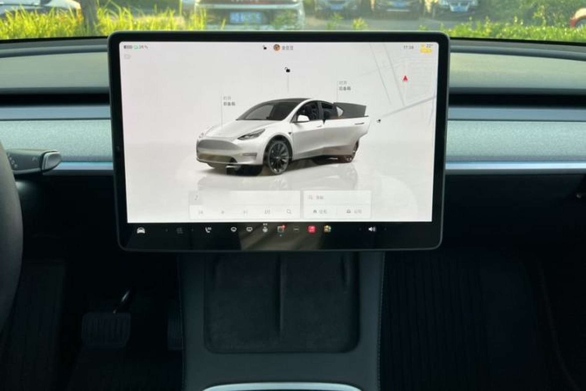 Used Tesla Model Y 2023 Rear-Wheel-Drive Version Audio And AC Panel