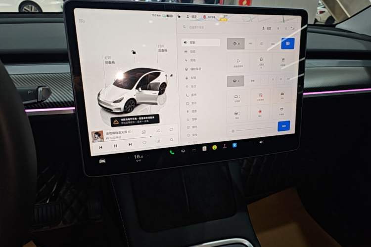 Used Tesla Model Y 2023 Rear-Wheel-Drive Version Audio And AC Panel