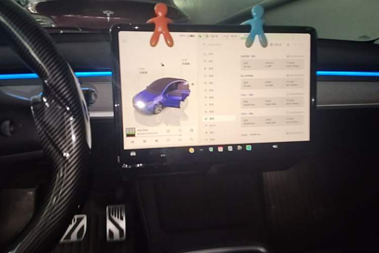 Used Tesla Model Y 2023 Long-Range All-Wheel-Drive Version Audio And AC Panel