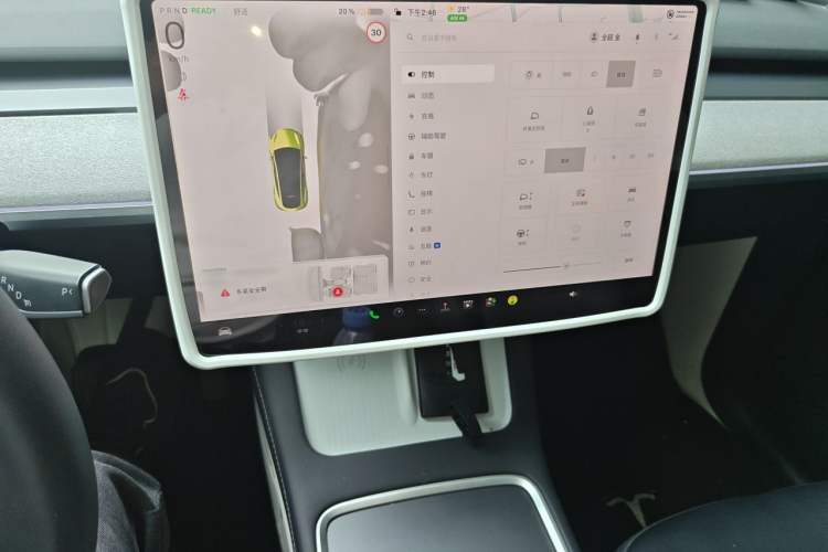 Used Tesla Model Y 2023 Rear-Wheel-Drive Version Audio And AC Panel