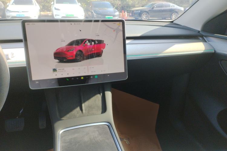 Used Tesla Model Y 2023 Rear-Wheel-Drive Version Audio And AC Panel