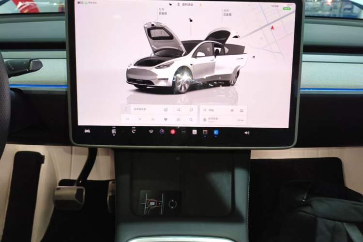 Used Tesla Model Y 2023 Long-Range All-Wheel-Drive Version Audio And AC Panel