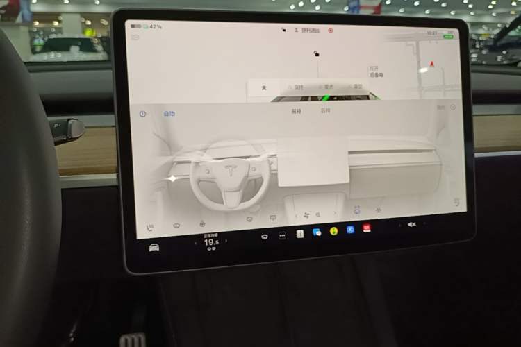 Used Tesla Model Y 2023 High-Performance All-Wheel-Drive Version Audio And AC Panel