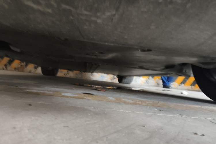 Used Tesla Model Y 2023 Rear-Wheel-Drive Version Chassis Front