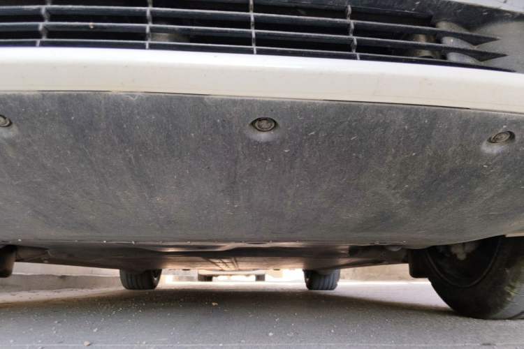 Used Tesla Model Y 2023 Rear-Wheel-Drive Version Chassis Front