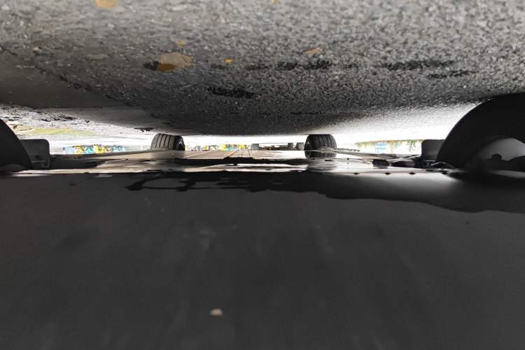 Used Tesla Model Y 2023 Rear-Wheel-Drive Version Chassis Front