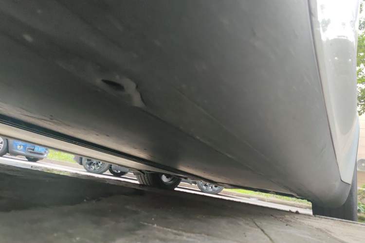 Used Tesla Model Y 2023 Rear-Wheel-Drive Version Chassis Front Left