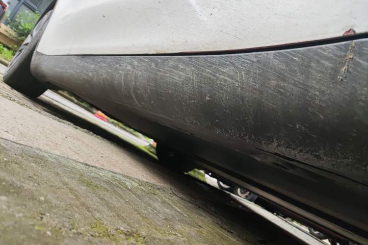 Used Tesla Model Y 2023 Rear-Wheel-Drive Version Chassis Front Right