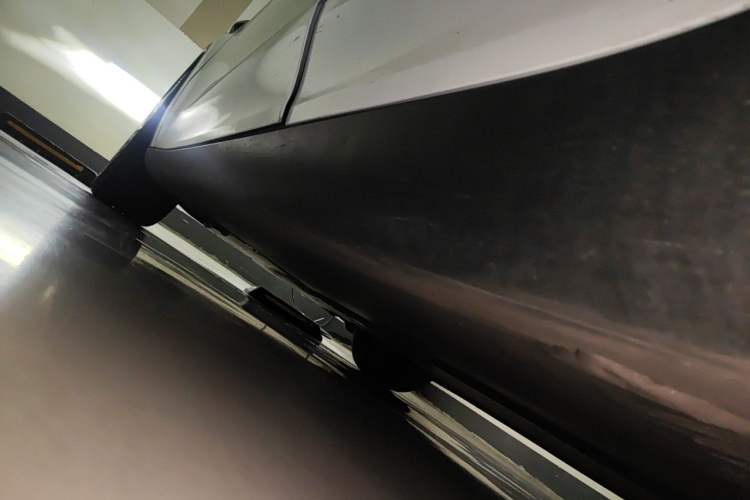 Used Tesla Model Y 2023 Long-Range All-Wheel-Drive Version Chassis Rear Left