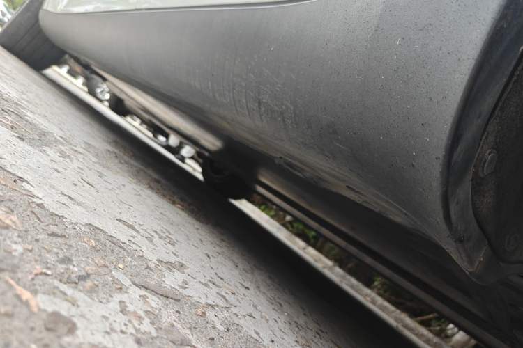 Used Tesla Model Y 2023 Rear-Wheel-Drive Version Chassis Rear Left