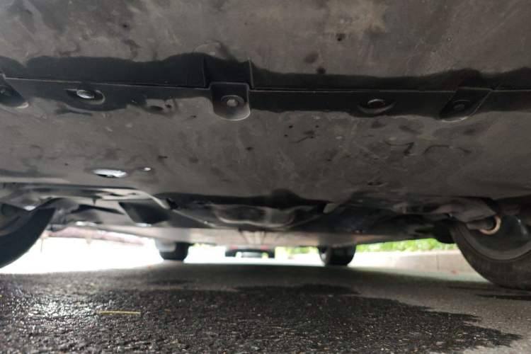 Used Tesla Model Y 2023 Long-Range All-Wheel-Drive Version Chassis Rear
