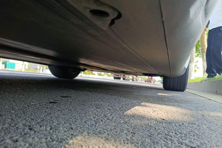Used Tesla Model Y 2023 Long-Range All-Wheel-Drive Version Chassis Rear Right