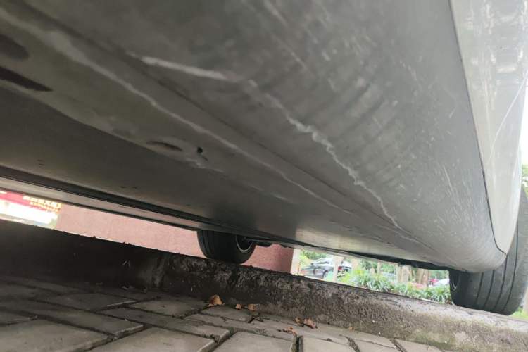 Used Tesla Model Y 2023 Rear-Wheel-Drive Version Chassis Rear Right