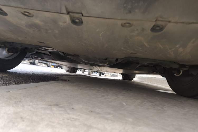 Used Tesla Model Y 2023 Long-Range All-Wheel-Drive Version Chassis Rear