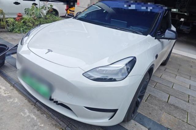 Used Tesla Model Y 2023 Rear-Wheel-Drive Version