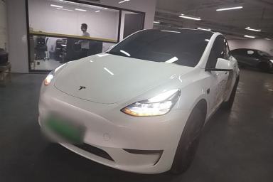Used Tesla Model Y 2023 Long-Range All-Wheel-Drive Version