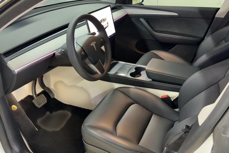 Used Tesla Model Y 2023 Rear-Wheel-Drive Version Driver Seat