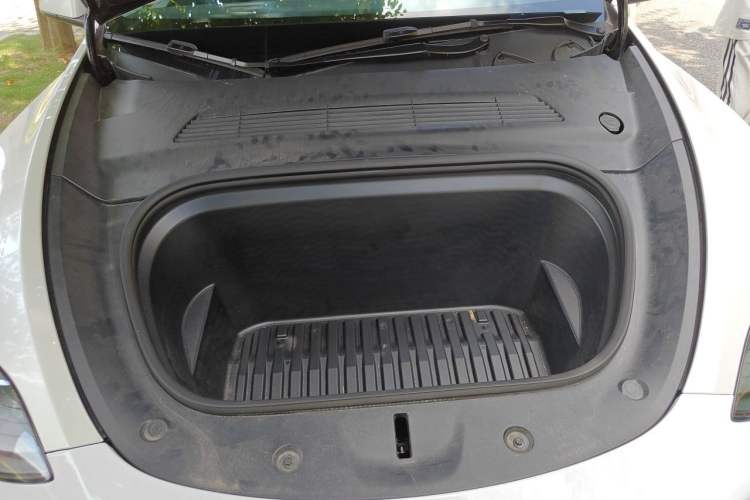 Used Tesla Model Y 2023 High-Performance All-Wheel-Drive Version Engine Bay