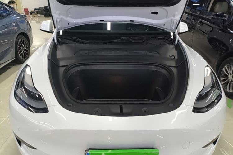 Used Tesla Model Y 2023 Rear-Wheel-Drive Version Engine Bay