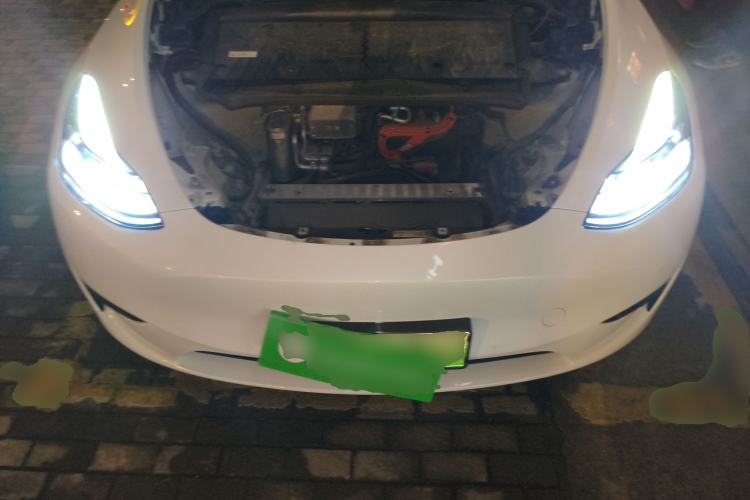 Used Tesla Model Y 2023 Rear-Wheel-Drive Version Engine Bay