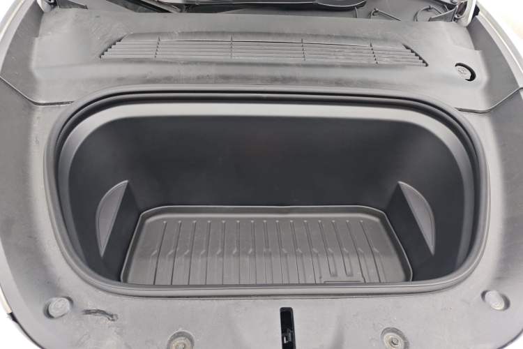 Used Tesla Model Y 2023 Long-Range All-Wheel-Drive Version Engine Bay