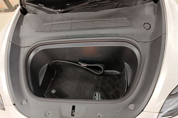 Used Tesla Model Y 2023 High-Performance All-Wheel-Drive Version Engine Bay