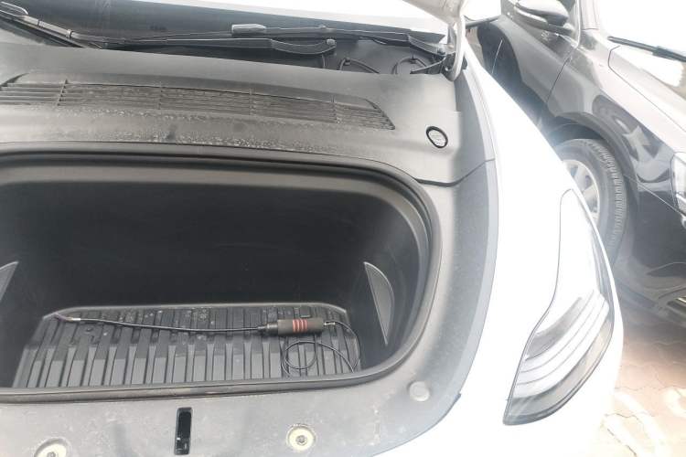 Used Tesla Model Y 2023 Long-Range All-Wheel-Drive Version Engine Bay Left