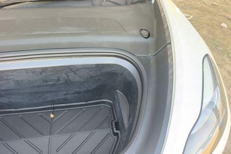 Used Tesla Model Y 2023 Long-Range All-Wheel-Drive Version Engine Bay Left