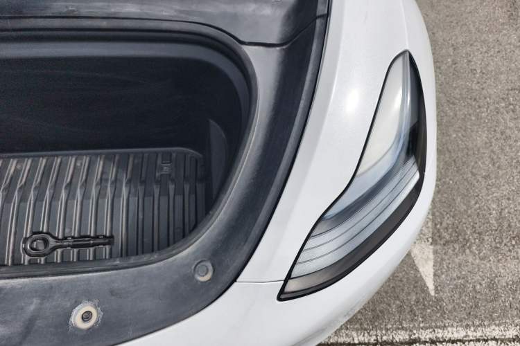 Used Tesla Model Y 2023 Long-Range All-Wheel-Drive Version Engine Bay Left