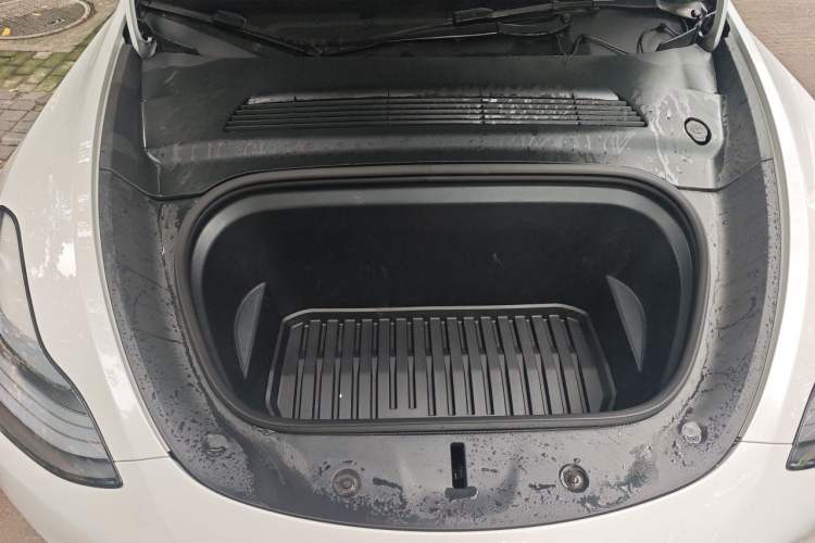 Used Tesla Model Y 2023 Long-Range All-Wheel-Drive Version Engine Bay