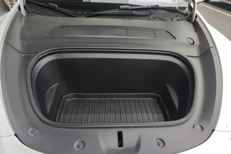 Used Tesla Model Y 2023 Long-Range All-Wheel-Drive Version Engine Bay