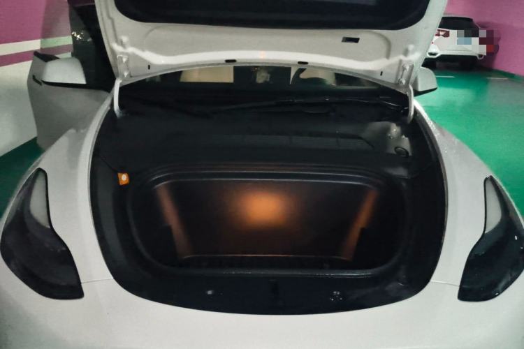 Used Tesla Model Y 2023 Rear-Wheel-Drive Version Engine Bay