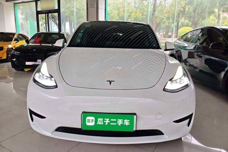 Used Tesla Model Y 2023 Rear-Wheel-Drive Version Exterior 1